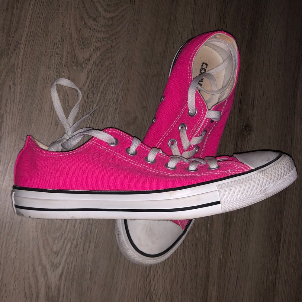 Hot Pink/Magenta Converse Chuck Taylor Sz 9.5